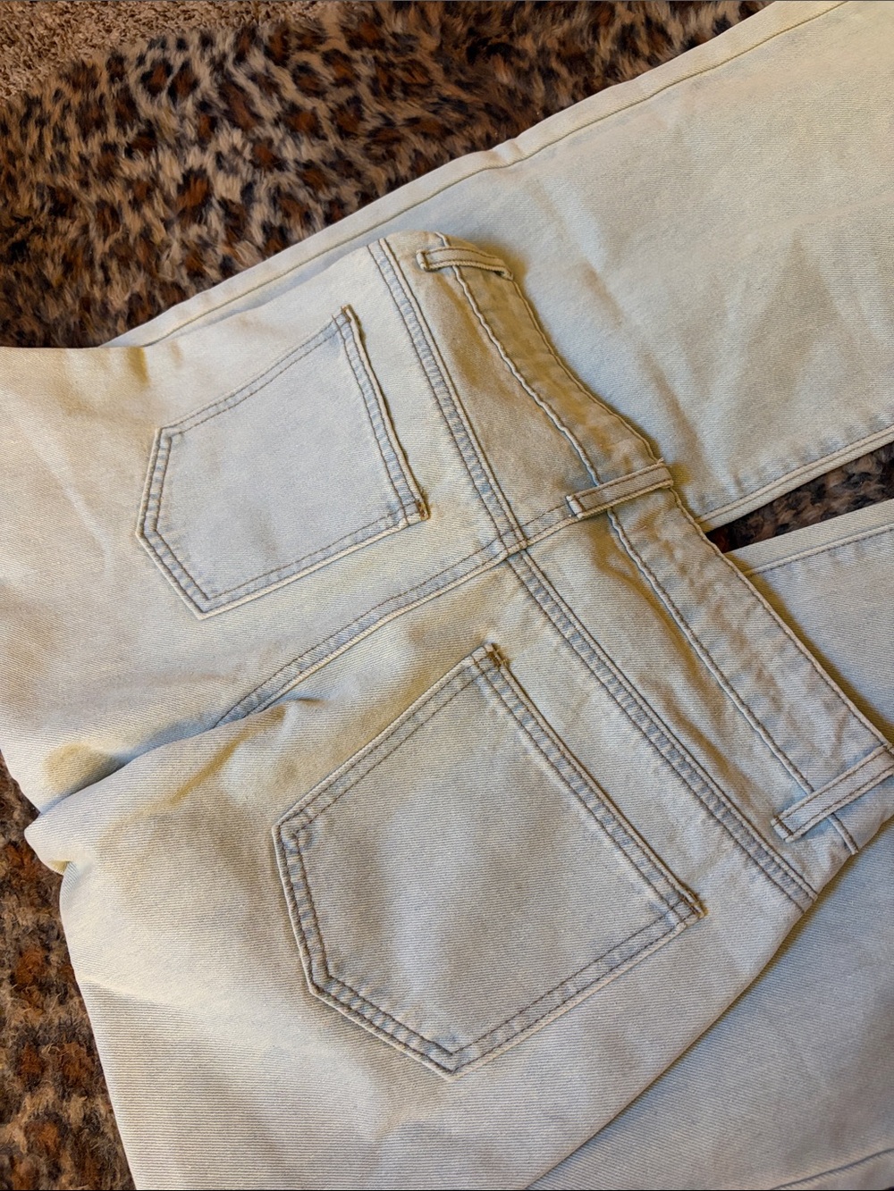 Edikted Raelynn Washed Low Rise Baggy Jeans - Picture 3 of 5
